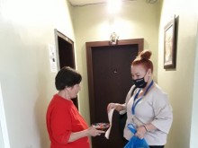 Осигуряват хранителни пакети за бедстващи граждани в "Северен"