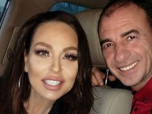 Ивана атакува киното, Димитър Маринов й помага