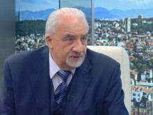 Муравей Радев за държавните бензиностанции: Това е абсурдно