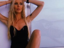 Стана ясно защо Натали Трифонова заряза гаджето си