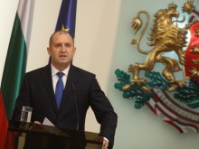 Президентът: Въпреки отсъствието на поканените от мен министри, трябва работим единно за децата