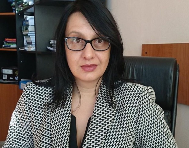 Интервю със съдия Анета Братанова – председател на Търговското отделение