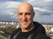 Светльо Витков: Не бих почивал на откритата тоалетна, наречена Черно море