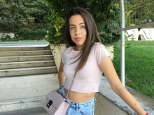 Едно прекрасно момиче се нуждае от подкрепа, да спасим слънчевата Жани!