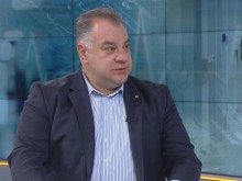 Д-р Ненков: Струва си 2 часа чакане при джипито, ако сме в Англия - 3 седмици