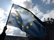ЕС подготвя постепенно отваряне на вътрешните граници