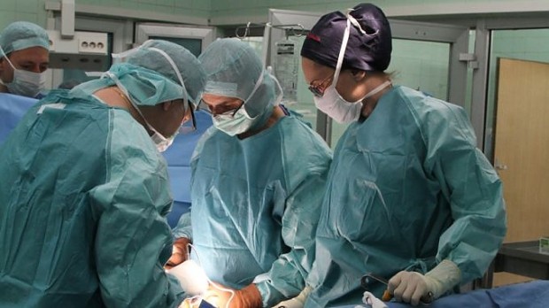 БГНЕС
Трансплантации на матка вече ще се правят и у нас