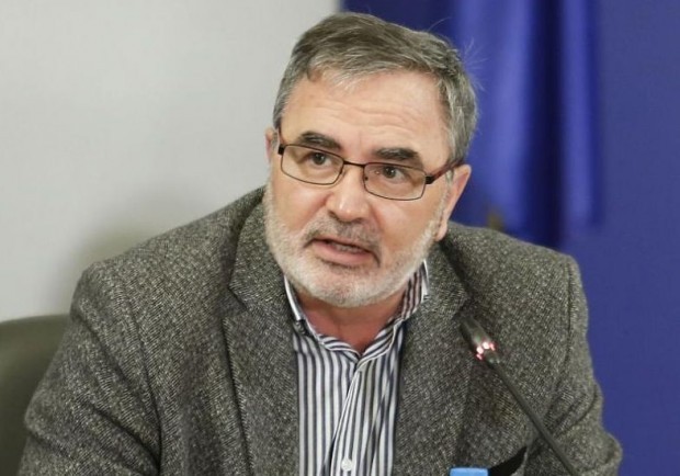 Доц. Ангел Кунчев коментира пред популярно публицистично предаване в България