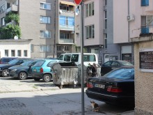Пловдивчанин: Два казана сеят мръсотия и бълхи в квартал "Каменица“