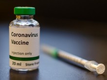 САЩ си подсигуряват ваксина срещу COVID-19 преди всички други държави?