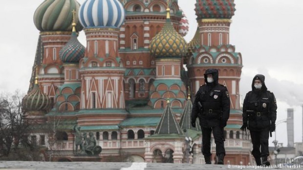 Москва отменя ограниченията заради коронавируса и се връща към нормалния