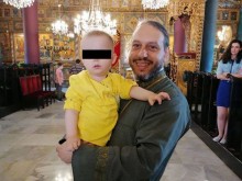 Отец Дончо от Варна: Божие чудо спаси детенце след тежък инцидент!