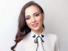 Мис Кисело мляко: COVID-19 е интересна пиеса