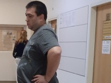 Ето го мъжа, изнудвал 14-годишна за голи снимки в Пловдив