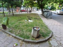 След ваш сигнал до Plovdiv24.bg: Община и полиция пазят площад на центъра
