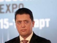 Кой е Пламен Узунов?