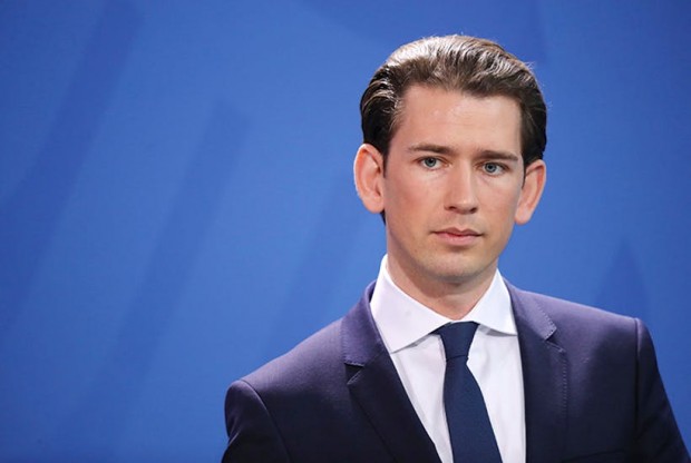 Австрийският канцлер Себастиан Курц заяви в интервю за гръцкия вестник
