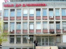 Управителка на болница няколко дни крила, че е заразена с Covid-19