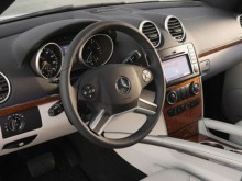 Пловдивчанин с Mercedes ML 320 с абсолютно необяснимо поведение на пътя