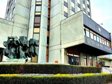 Откриха заразен с коронавирус в Община Варна, затварят сградата за дезинфекция, тестват контактните!