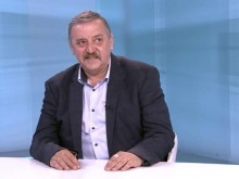 Проф. Кантарджиев: Да подготвим болниците за това, което предстои