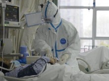 Още двама българи загубиха битката с коронавируса
