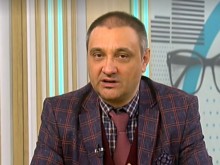 Доц. Чорбанов: Едно масово контактуване с вируса ще ни даде възможност да го преживеем