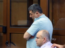 Безкраен цирк! Арестуваният шеф в ГДБОП карал стар "Голф" и нямал пари да си плати тока