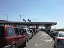 "Забранени" туристи заобикалят ограниченията и използват България като входна врата за Гърция