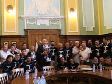 Кметът към Локо: Базата си е ваша, няма кой да ви я вземе