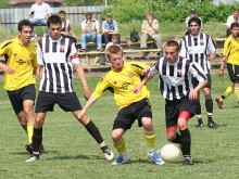 Без Локо и Ботев в юношеската група на БФС