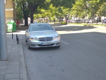 Пловдивчанин: Безобразие!