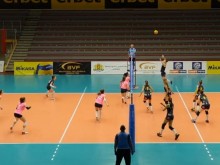 Марица поглежда към поредна титла! Стигна полуфинал без загубен гейм