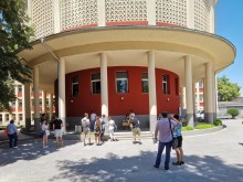 Приети да учат в УХТ - Пловдив само за 5 часа заеха 20% от местата