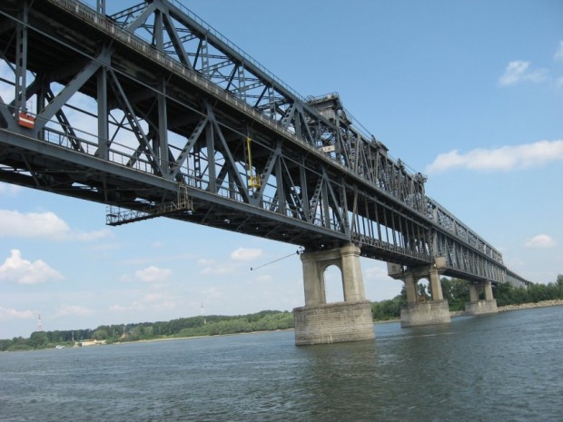 От 12 ч. на граничния пункт Дунав мост е насрочен