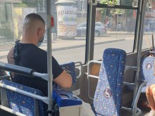 Селски изпълнения в градски автобус изнервиха пловдивчанин
