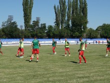 Свободни агенти ще се показват пред треньори и мениджъри в контрола