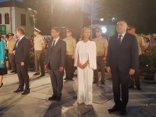 Вижте кадри от уникалната заря в Карлово