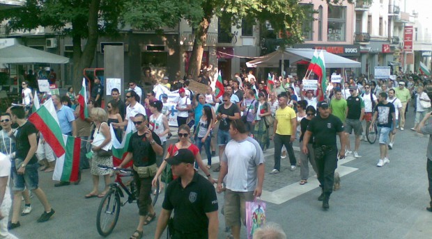 България е обхваната от политическа криза най голямата от 2013 г