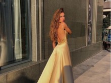 Щерката на Румен Радев отпразнува "златно" своята последна нощ като ученичка
