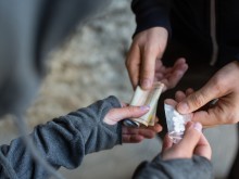 Трима дрогаджии търкат наровете по арестите в Пловдив