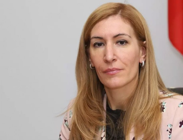 БГНЕС
Министърът на туризма Николина Ангелкова напуска поста си а нейното
