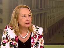 Професор от ПУ: Президентът излиза извън своите правомощия