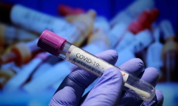 Българин с положителен тест за коронавирус вдигна на крака днес