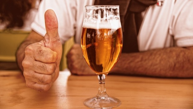 Депутатите гласуваха нискоалкохолните напитки като вино и бира заедно с