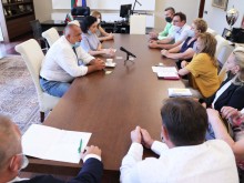 Подпомагат и производителите на плодове и зеленчуци с близо 19 милиона