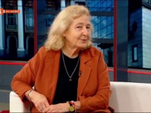 Проф. Кожухарова: Хората не само са изморени, на тях им е писнало