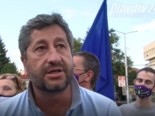 Христо Иванов нареди и Борисов, и Радев