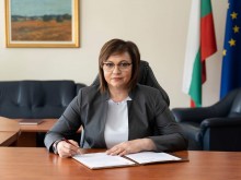 Корнелия Нинова към българските социалисти: Съдбата на БСП и на страната ни е във ваши ръце