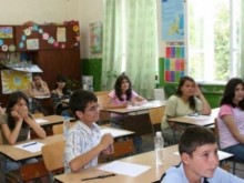 Ето как ще се процедира в семействата с COVID-19 през новата учебна година